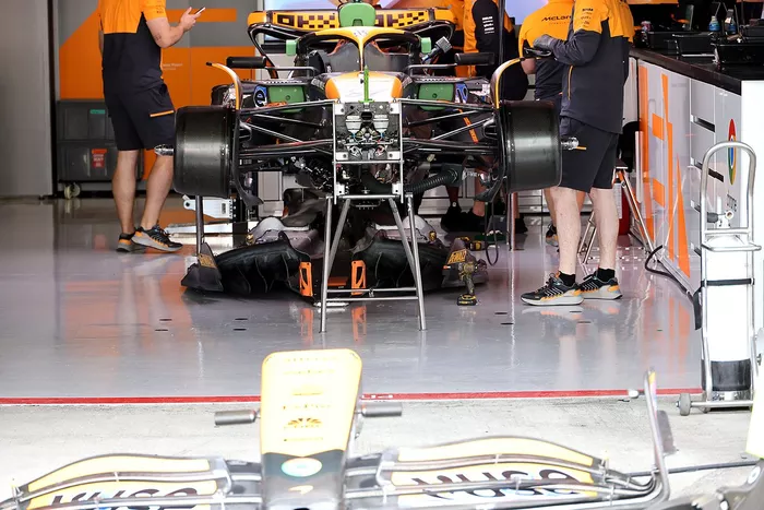 Détails techniques du McLaren MCL38