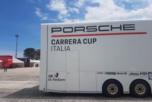 Atmosfera nel paddock