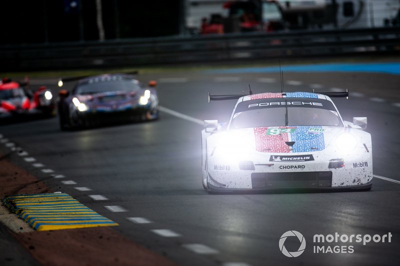 #94 Porsche GT Team, Porsche 911 RSR: Sven Muller, Mathieu Jaminet, Dennis Olsen