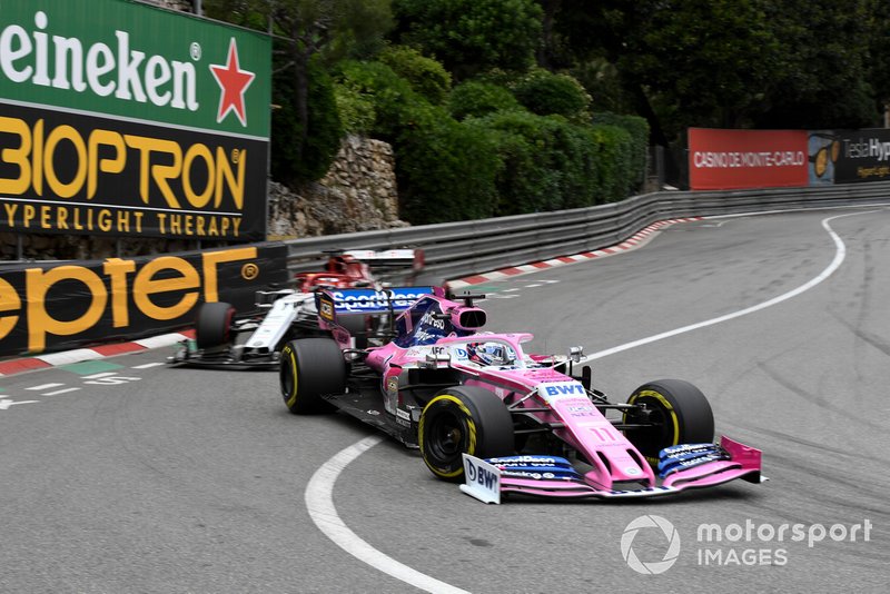 Sergio Perez, Racing Point RP19, leads Kimi Raikkonen, Alfa Romeo Racing C38
