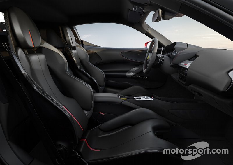 Ferrari SF90 Stradale, dettaglio dell'abitacolo
