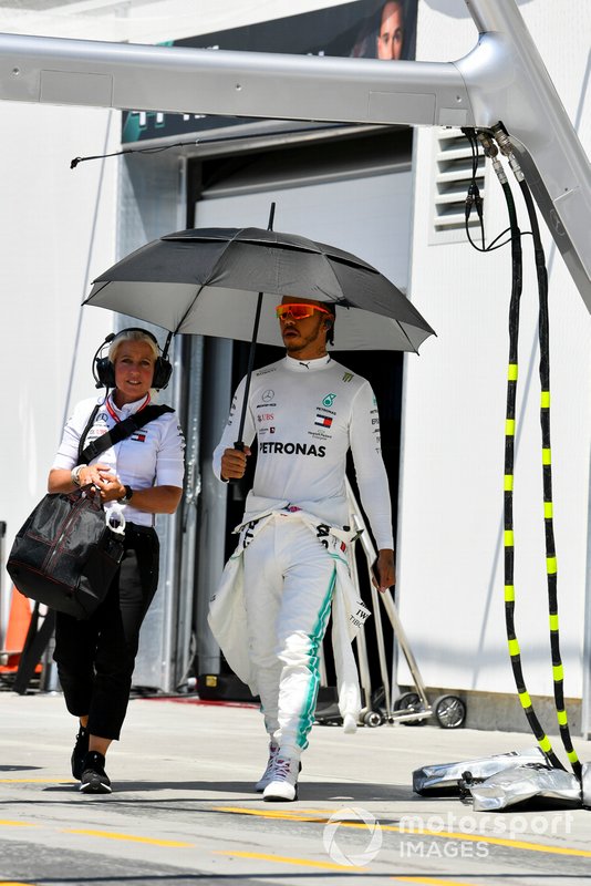 Michael Schumacher: 18 versenyből 13 győzelem (2004 - 72.2%) / Sebastian Vettel: 19 versenyből 13 győzelem (2013 - 68.42%) / Michael Schumacher: 17 versenyből 11 győzelem (2002 - 64.71%) / Sebastian Vettel: 19 versenyből 11 győzelem (2011 - 57.89%) / Lewis Hamilton: 19 versenyből 11 győzelem (2014 - 57.89%)