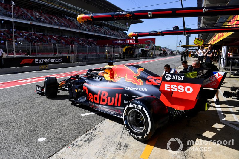 Max Verstappen, Red Bull Racing RB15, leaves the garage