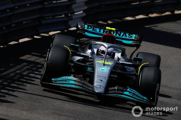 Lewis Hamilton, Mercedes W13