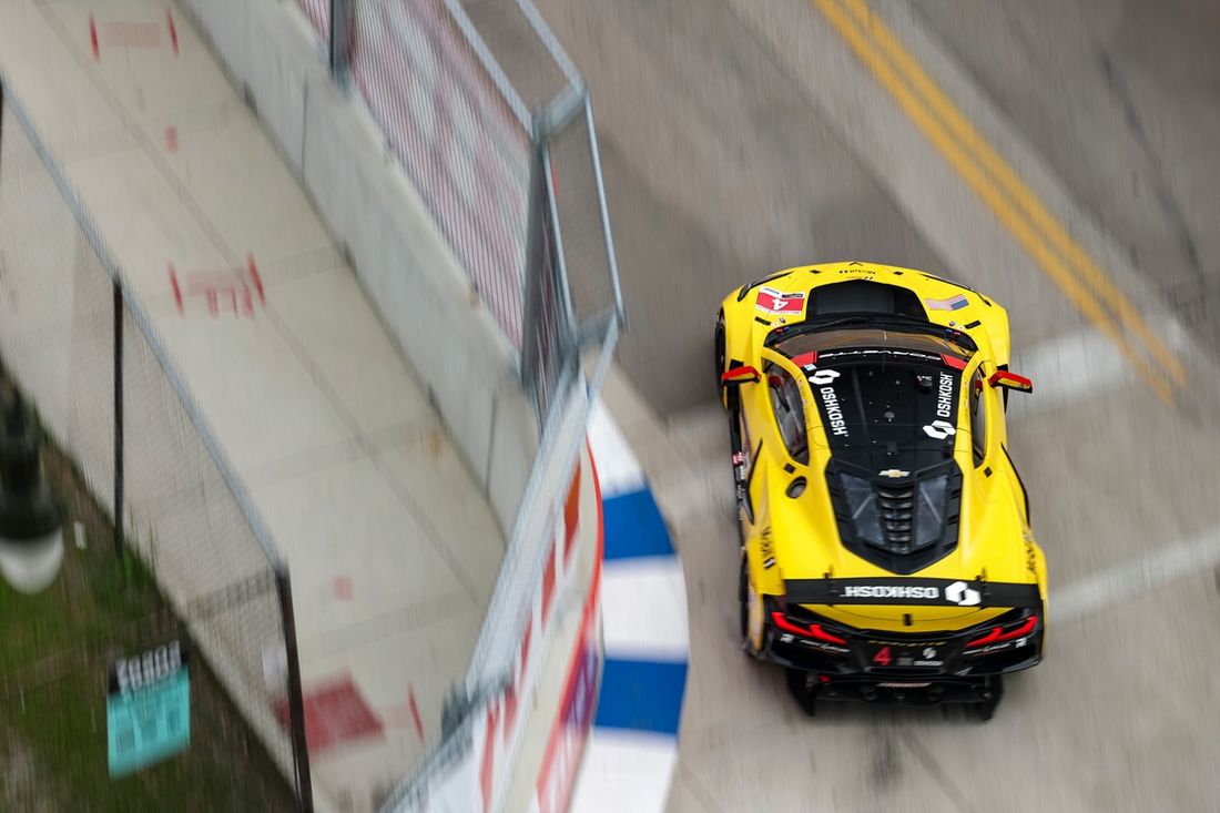 #4 Corvette Racing by Pratt Miller Motorsports Corvette Z06 GT3.R: Tommy Milner, Nicky Catsburg