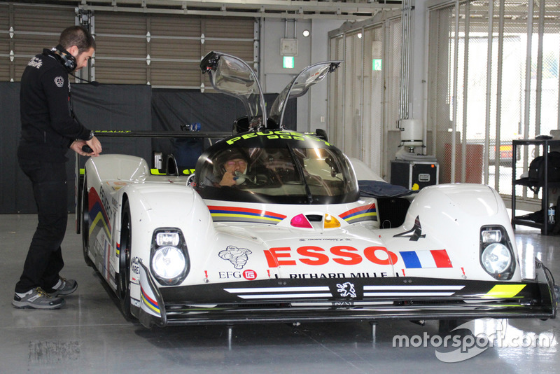 Peugeot 905