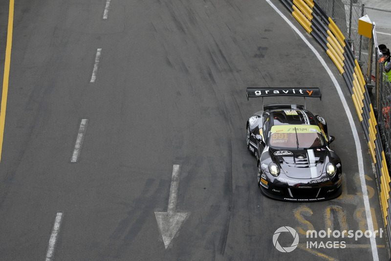 #991 Craft Bamboo Racing Porsche 911 GT3 R: Mathieu Jaminet