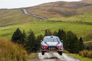 Thierry Neuville, Nicolas Gilsoul, Hyundai Motorsport Hyundai i20 Coupe WRC