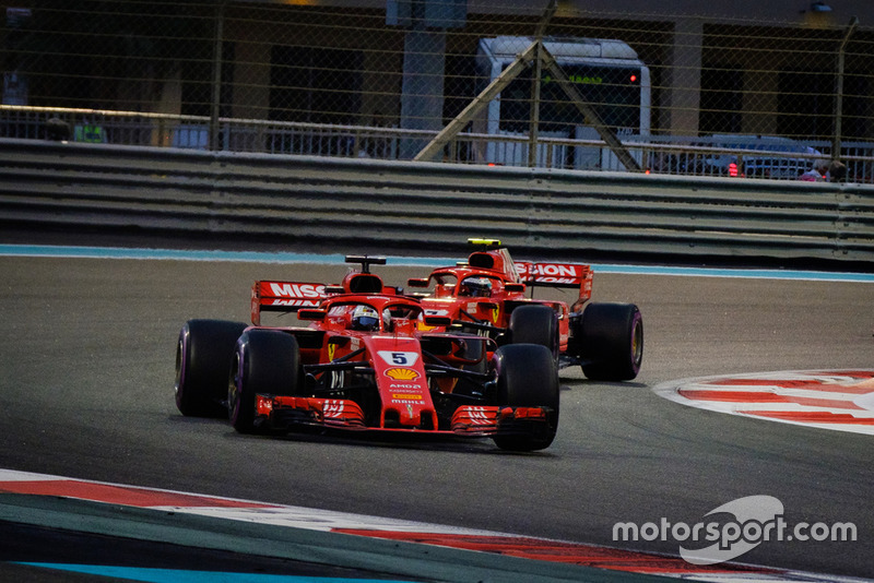 Sebastian Vettel, Ferrari SF71H voor Kimi Raikkonen, Ferrari SF71H 