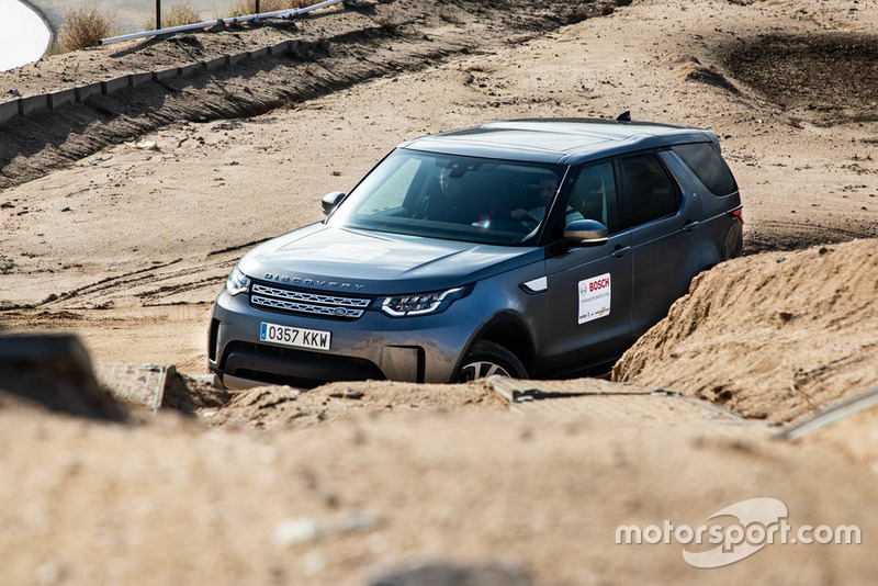 II Curso de Conducción y Nuevas Tecnologías BOSCH - Motor1.com España - Motorsport.com