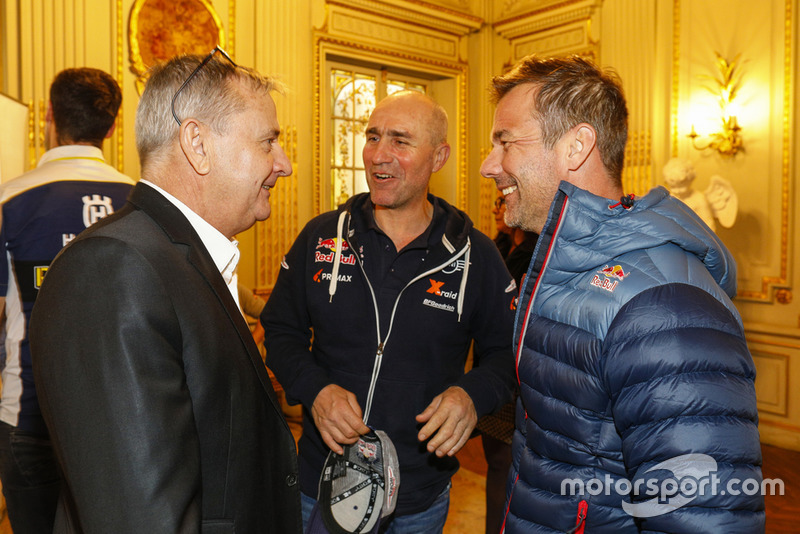 Dakar yarış direktörü Etienne Lavigne veh Stéphane Peterhansel ve Sébastien Loeb