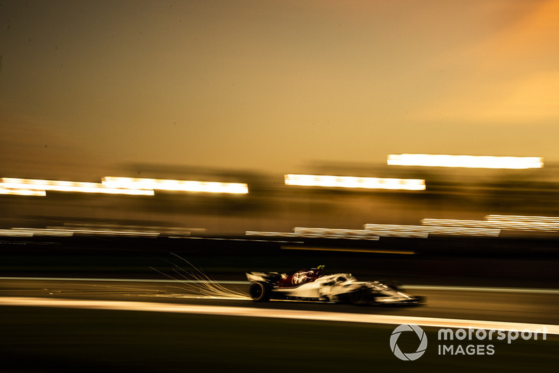 Funkenflug: Charles Leclerc, Sauber C37