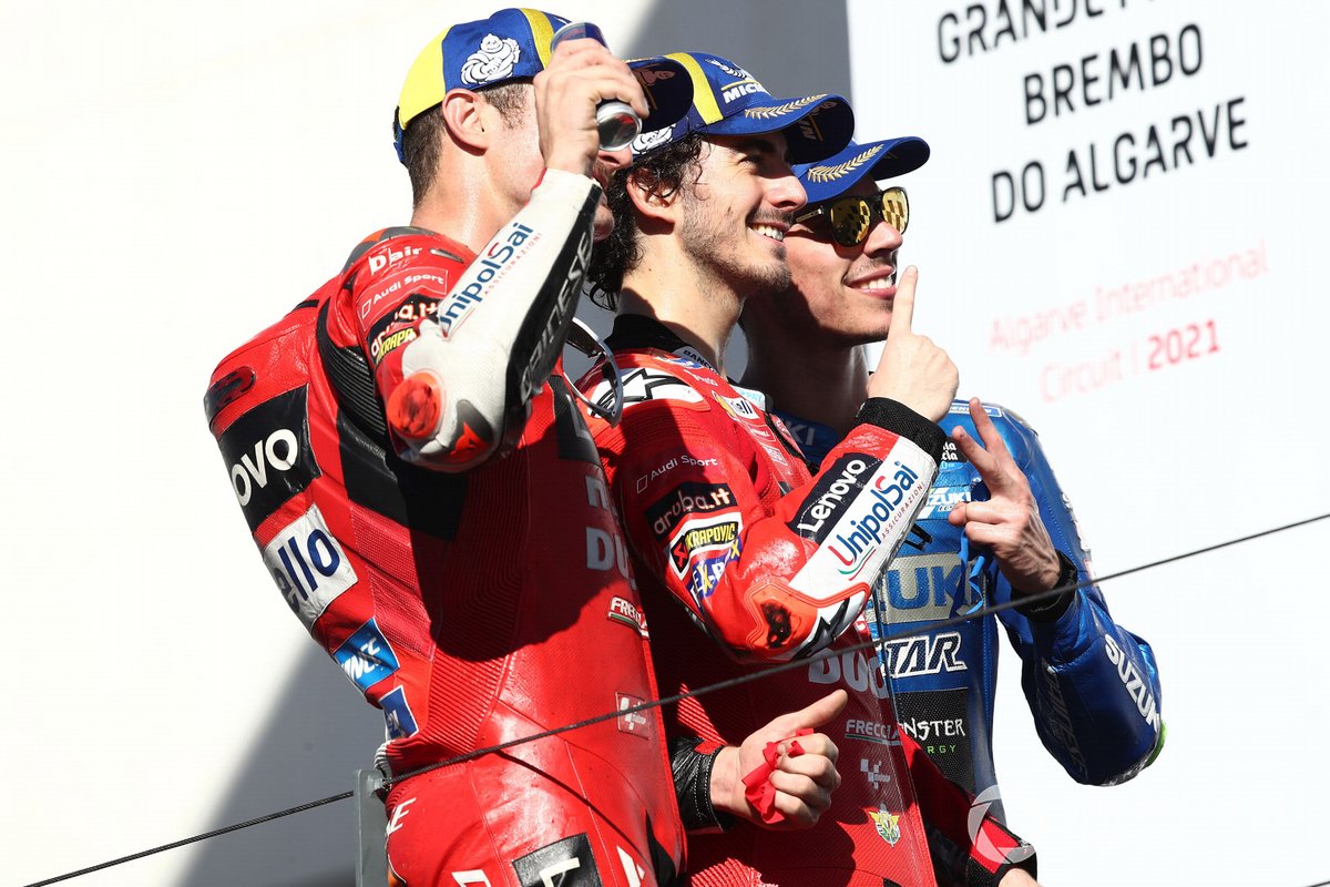 Jack Miller, Pecco Bagnaia et Álex Rins