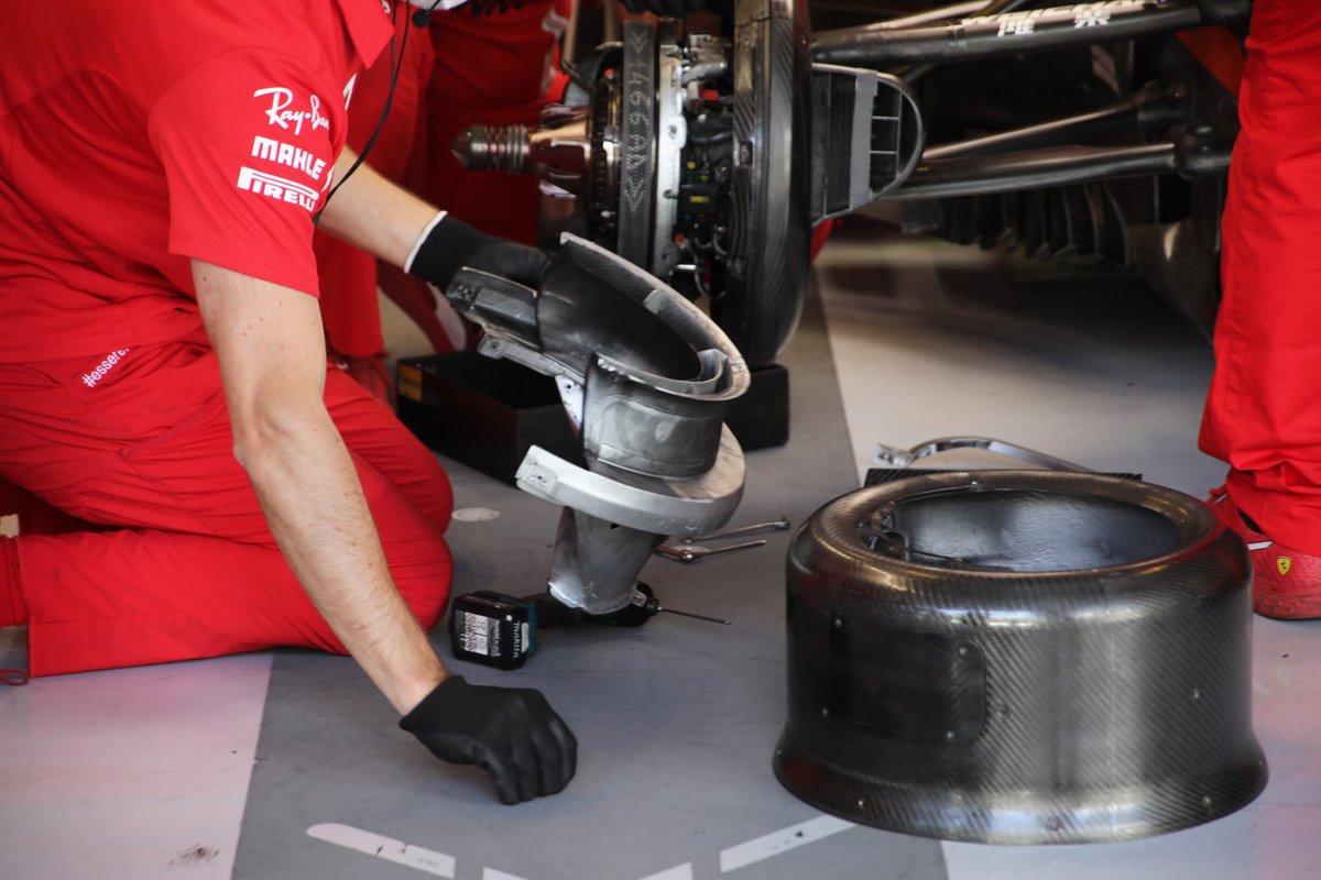 Ferrari SF90 mule brake detail