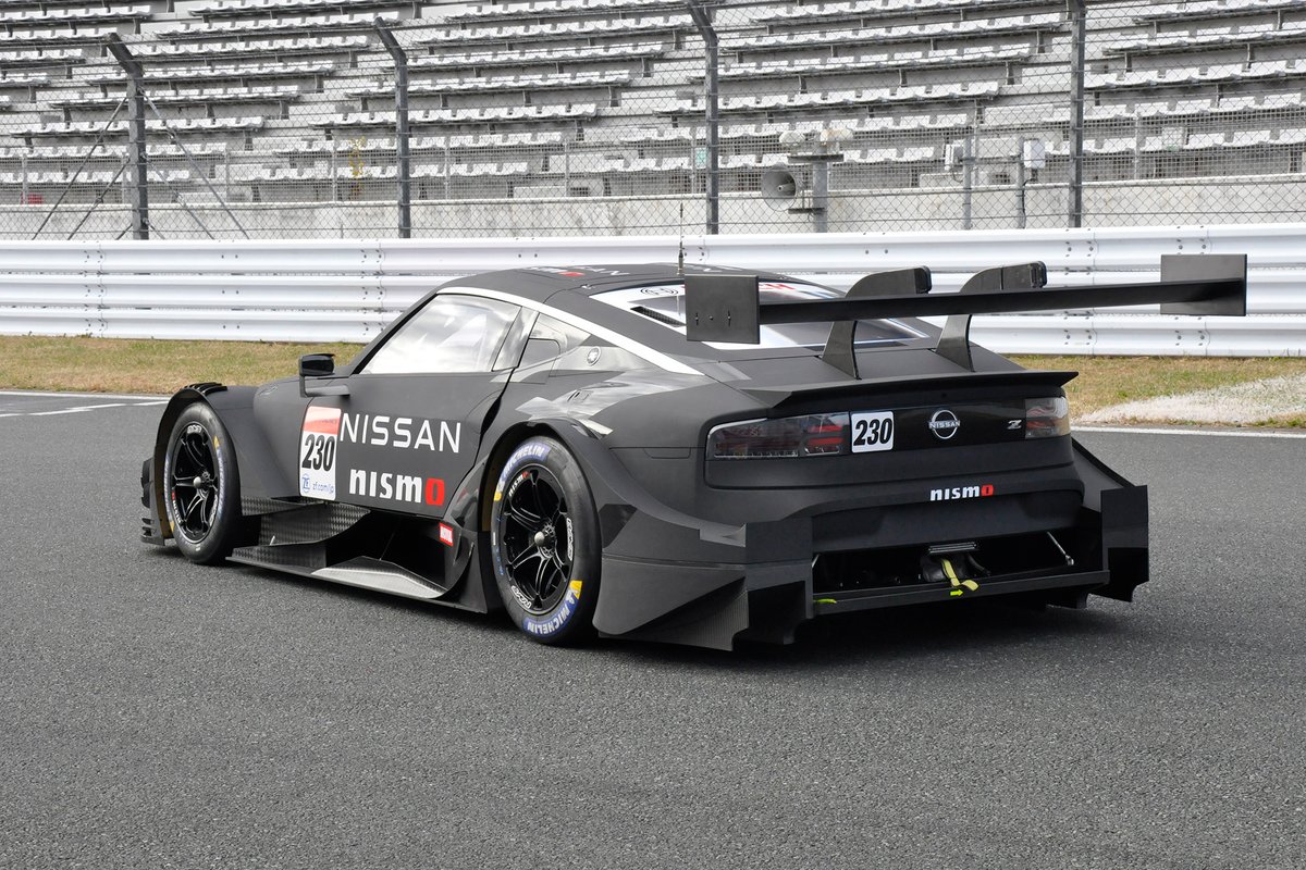 Nissan Z GT500