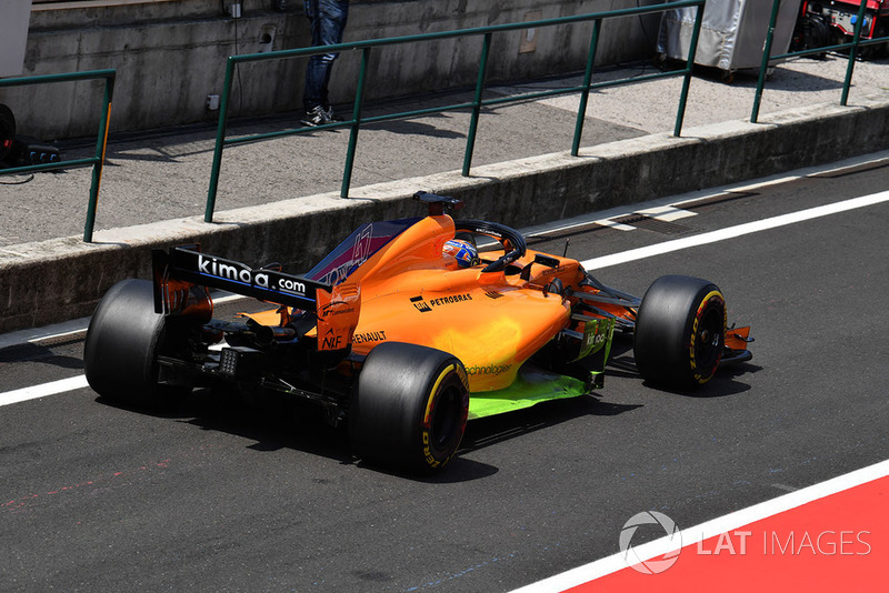 Lando Norris, McLaren MCL33 with aero paint