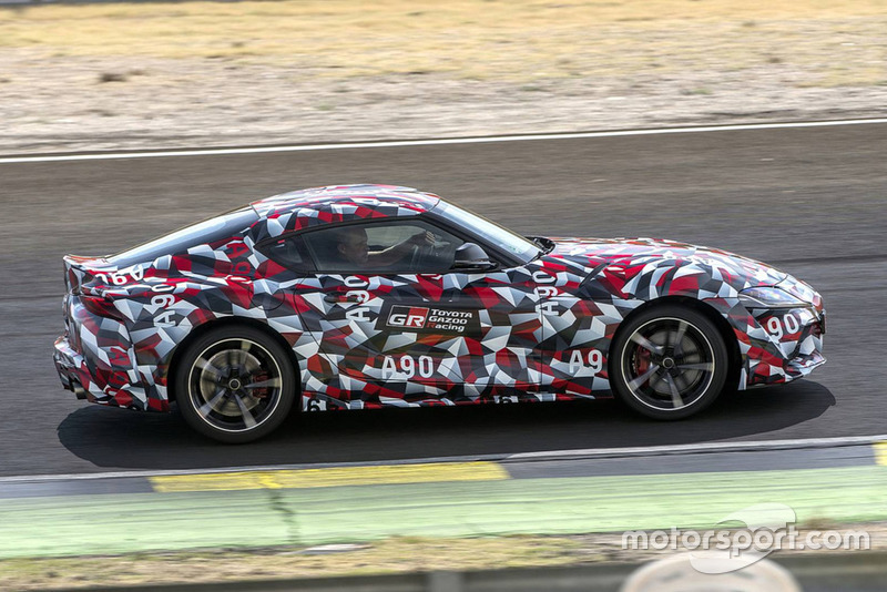 Un prototype de la nouvelle Toyota Supra