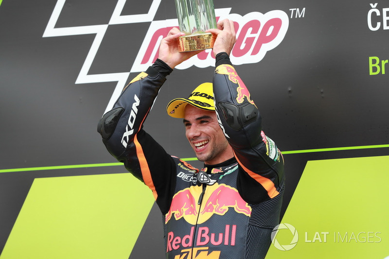 Podio: il vincitore della gara Miguel Oliveira, Red Bull KTM Ajo
