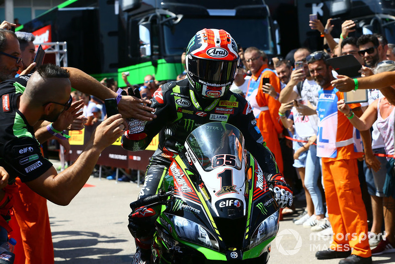 Race winner Jonathan Rea, Kawasaki Racing