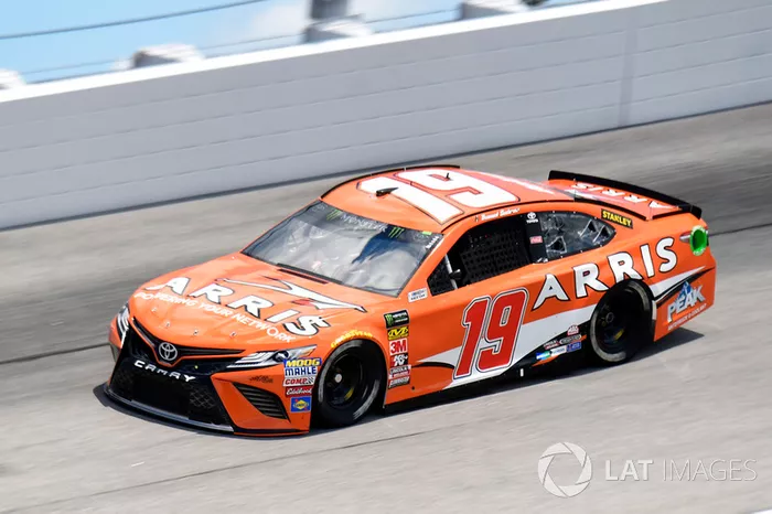 Daniel Suarez, Joe Gibbs Racing, Toyota Camry *