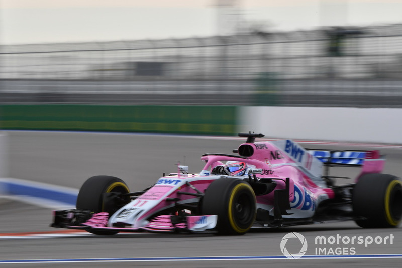 8: Серхио Перес, Racing Point Force India VJM11, 1'33.563