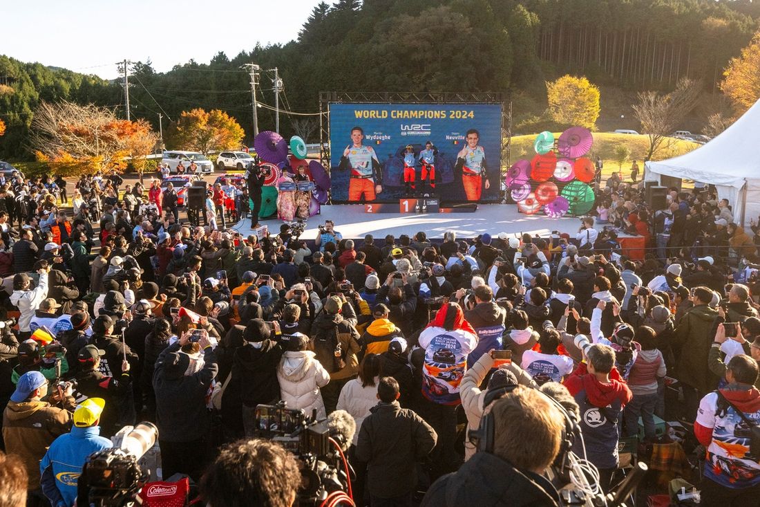 Campeón del Mundo Thierry Neuville, Martijn Wydaeghe, Hyundai World Rally Team Hyundai i20 N Rally1