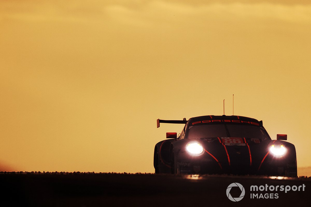 #86 GR Racing Porsche 911 RSR - 19 LMGTE Am, Michael Wainwright, Benjamin Barker, Tom Gamble