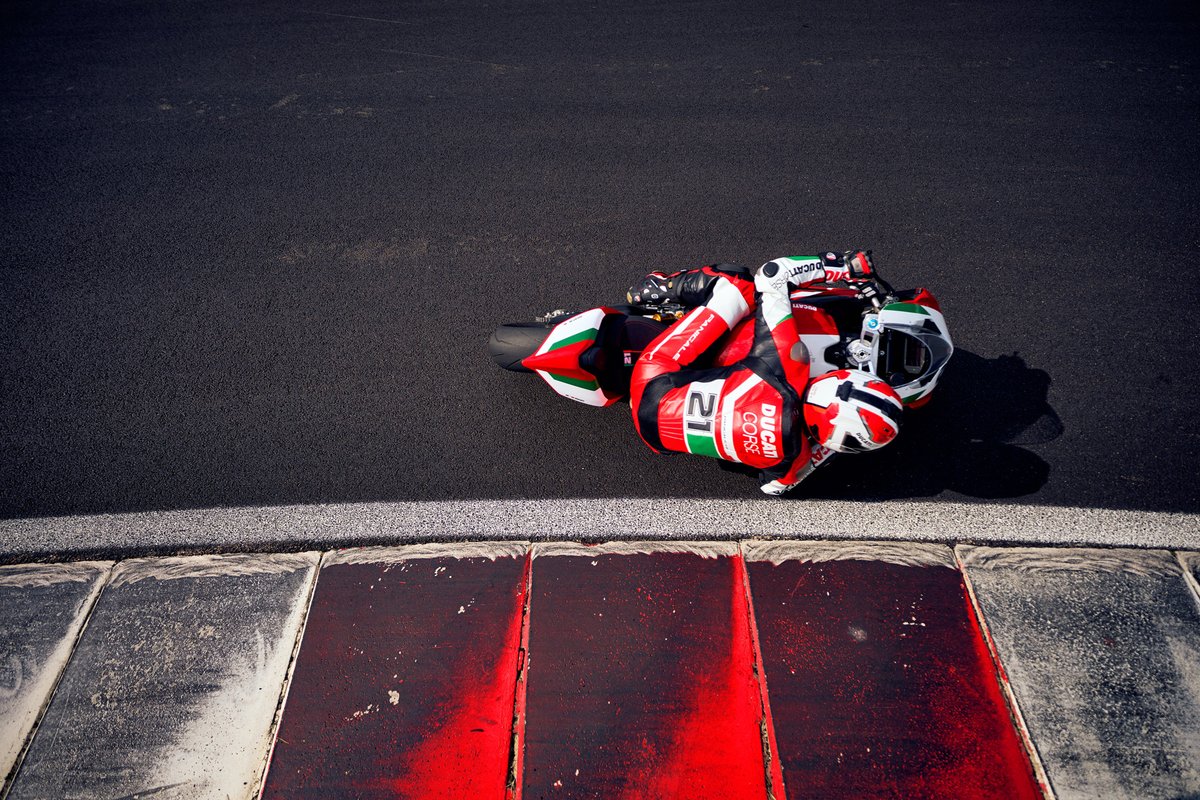 Ducati Panigale V2 Bayliss