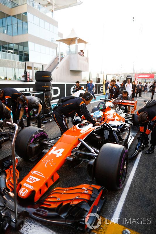 Fernando Alonso, McLaren MCL32