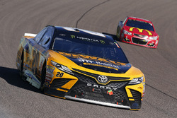 Matt Kenseth, Joe Gibbs Racing Toyota, Jamie McMurray, Chip Ganassi Racing Chevrolet