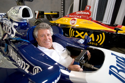 Mario Andretti in een Williams F1 wagen