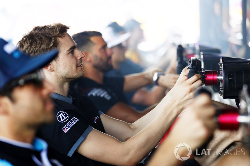 Tom Dillmann, Venturi Formula E, at the eRace Sam Bloxham