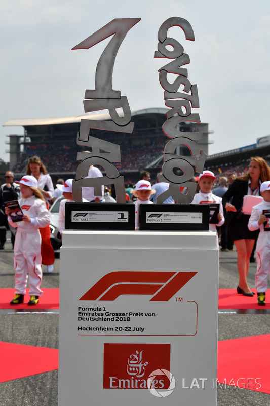 F1 2018 - Német Nagydíj - rajtrács, kulisszák mögött, felvonulás, sztárok...