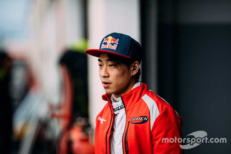BWT Arden: <img src="https://cdn-0.motorsport.com/static/img/cfp/0/0/0/100/110/s3/japan-2.jpg" alt="" width="20" height="12" /> Ниреи Фукузуми (№12)