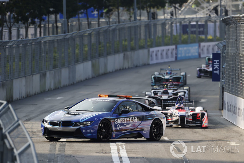El inicio detrás del safety car
