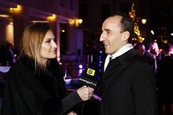 Robert Kubica speaks to Julia Piquet