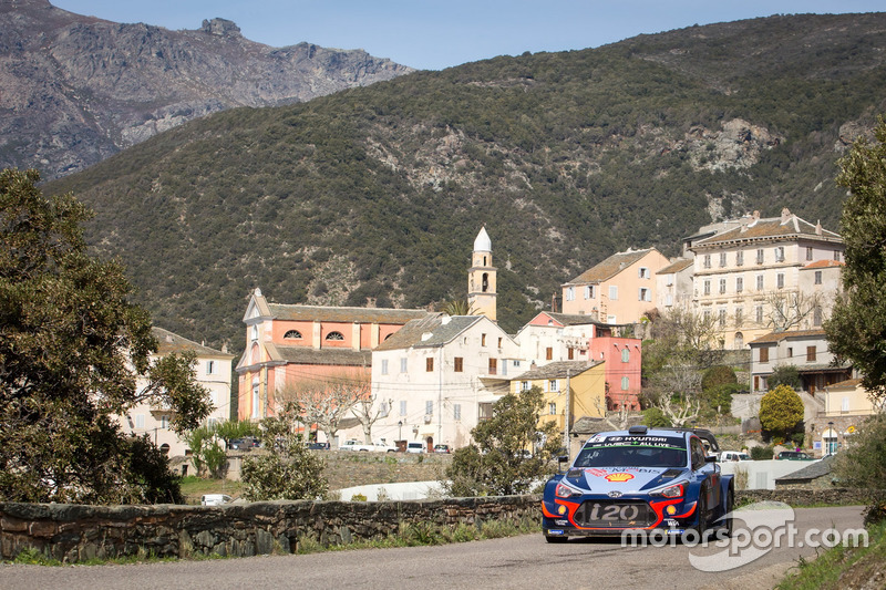 Thierry Neuville, Nicolas Gilsoul, Hyundai Motorsport Hyundai i20 Coupe WRC
