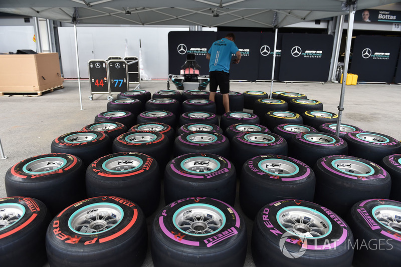 Mekanik Mercedes AMG F1