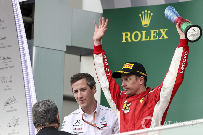 Podio: il secondo classificato Kimi Raikkonen, Ferrari