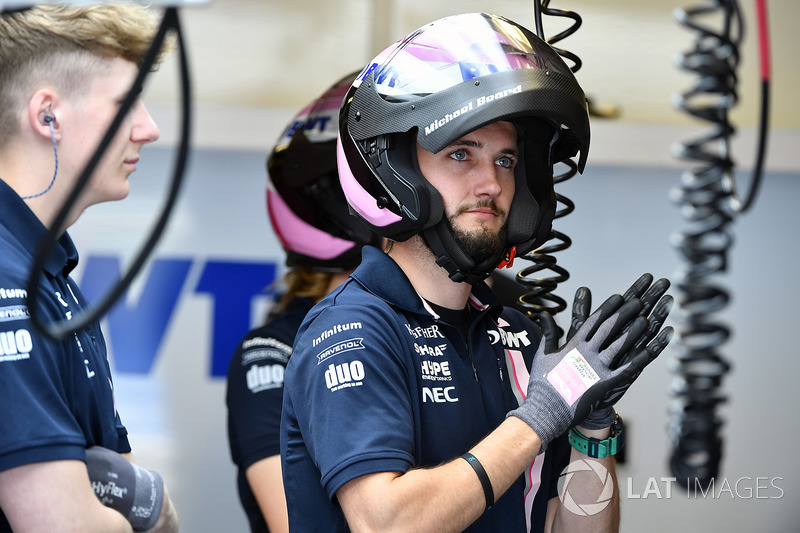 Force India F1 mechanic