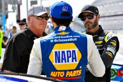 Jimmie Johnson, Hendrick Motorsports Chevrolet Camaro, Chase Elliott, Hendrick Motorsports Chevrolet Camaro and Rick Hendrick