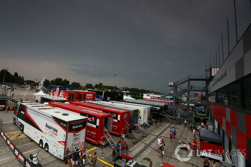 Le paddock
