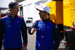 Brendon Hartley, Toro Rosso, with Pierre Gasly, Toro Rosso