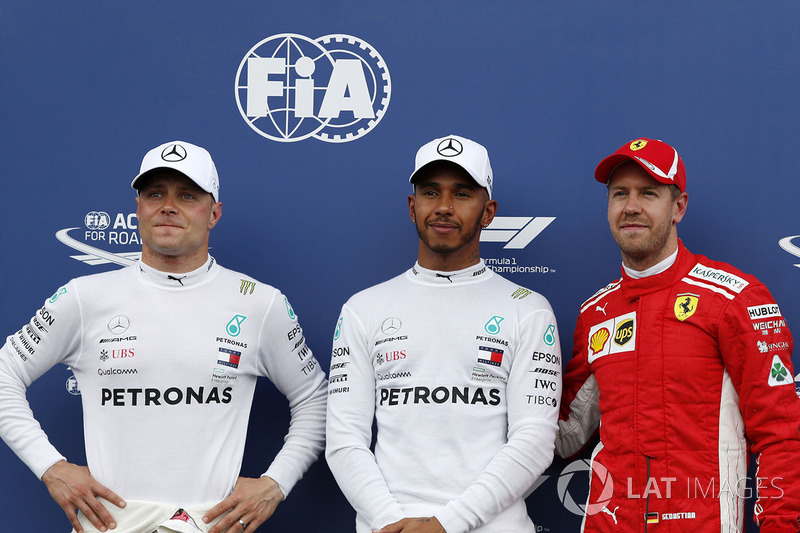 Valtteri Bottas, Mercedes-AMG F1, Lewis Hamilton, Mercedes-AMG F1 ve Sebastian Vettel, Ferrari, parc ferme