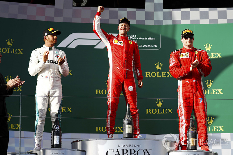 Solo tres pilotos de la actual plantilla han subido al podio en primer lugar en Melbourne: 2 veces Lewis Hamilton y Kimi Raikkonen; 3 veces Sebastian Vettel