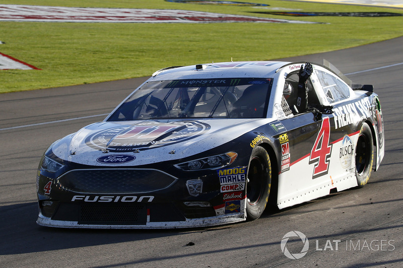 Ganador, Kevin Harvick, Stewart-Haas Racing, Ford