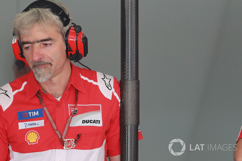 "Acho que Márquez se beneficiará porque ele ainda tinha muita recuperação física para fazer. Com esses meses de preparação extra, ele estará melhor.”