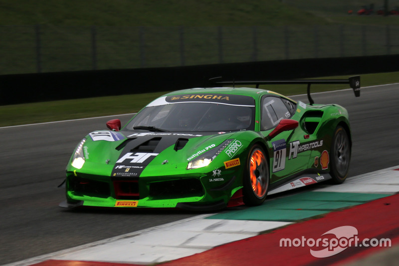 #91 Rossocorsa Ferrari 488: Philipp Baron