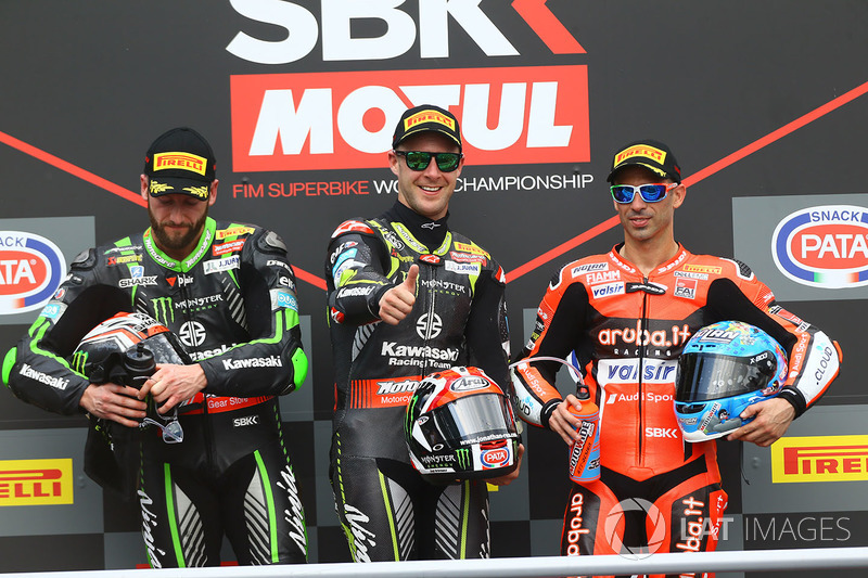 Podio: il vincitore della gara Jonathan Rea, Kawasaki Racing, il secondo classificato Tom Sykes, Kawasaki Racing, il terzo classificato Marco Melandri, Aruba.it Racing-Ducati SBK Team