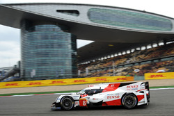 #8 Toyota Gazoo Racing Toyota TS050-Hybrid: Sébastien Buemi, Anthony Davidson, Kazuki Nakajima